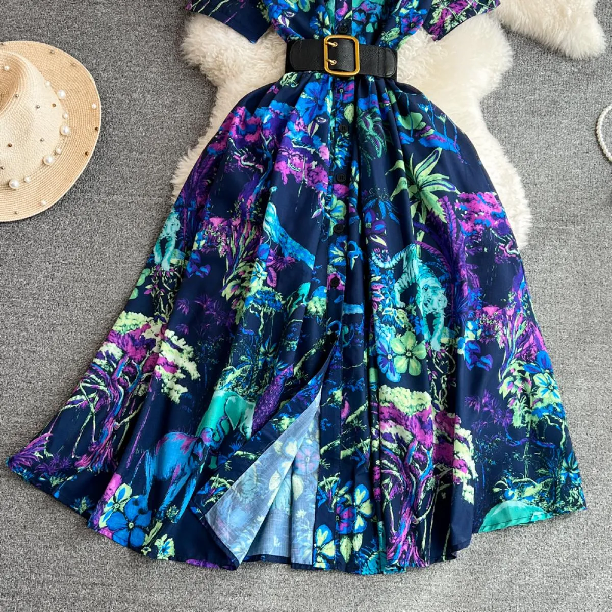 Abito elegante midi a camicia autunnale da donna con risvolto floreale monopetto femminile con cintura viola scuro Traf Daily Ch