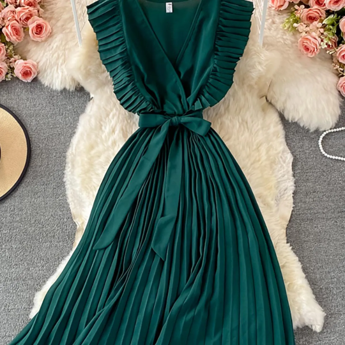 Abito longuette a pieghe verde / rosso / beige da donna estiva Abito longuette drappeggiato con scollo a V femminile Elegante ab