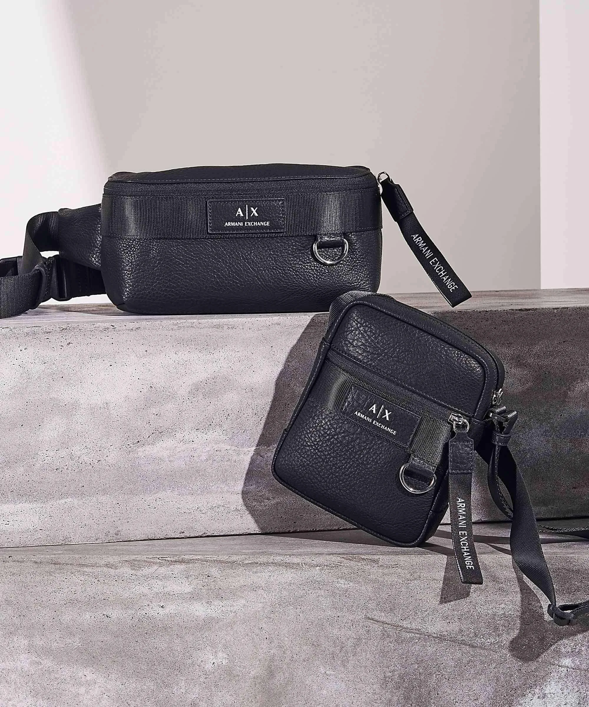  Armani Exchange Borsa a tracolla pelle sintetica nero  