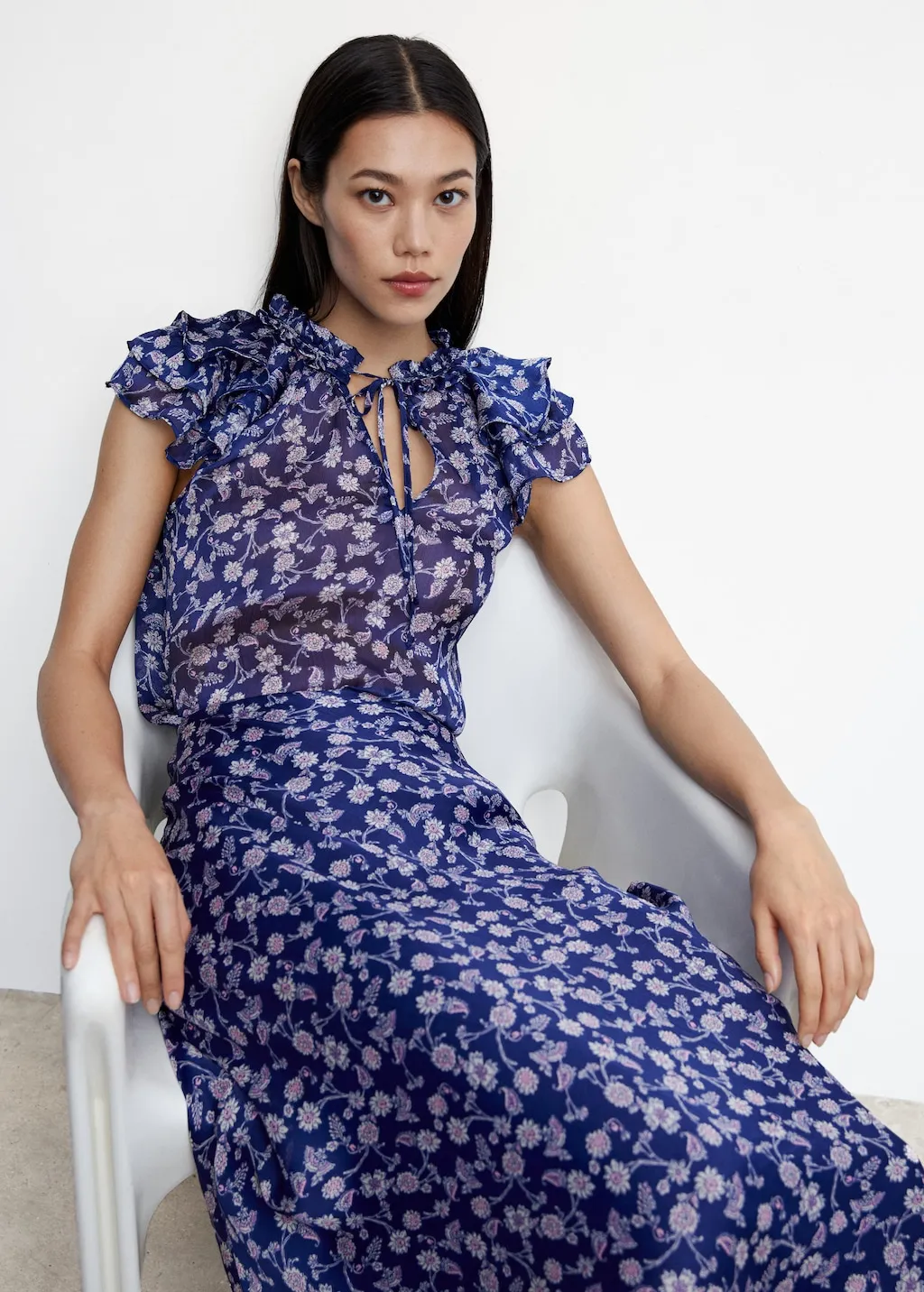 Blusa floreale volant