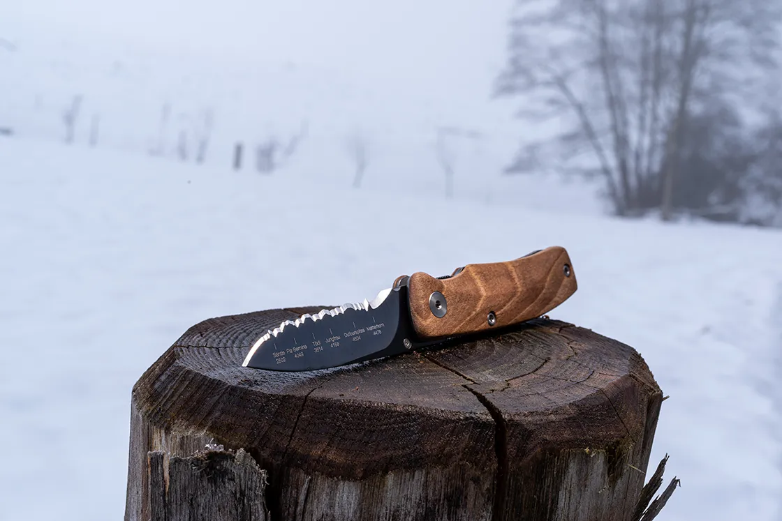 Coltello pieghevole Panorama Maloja Black Edition