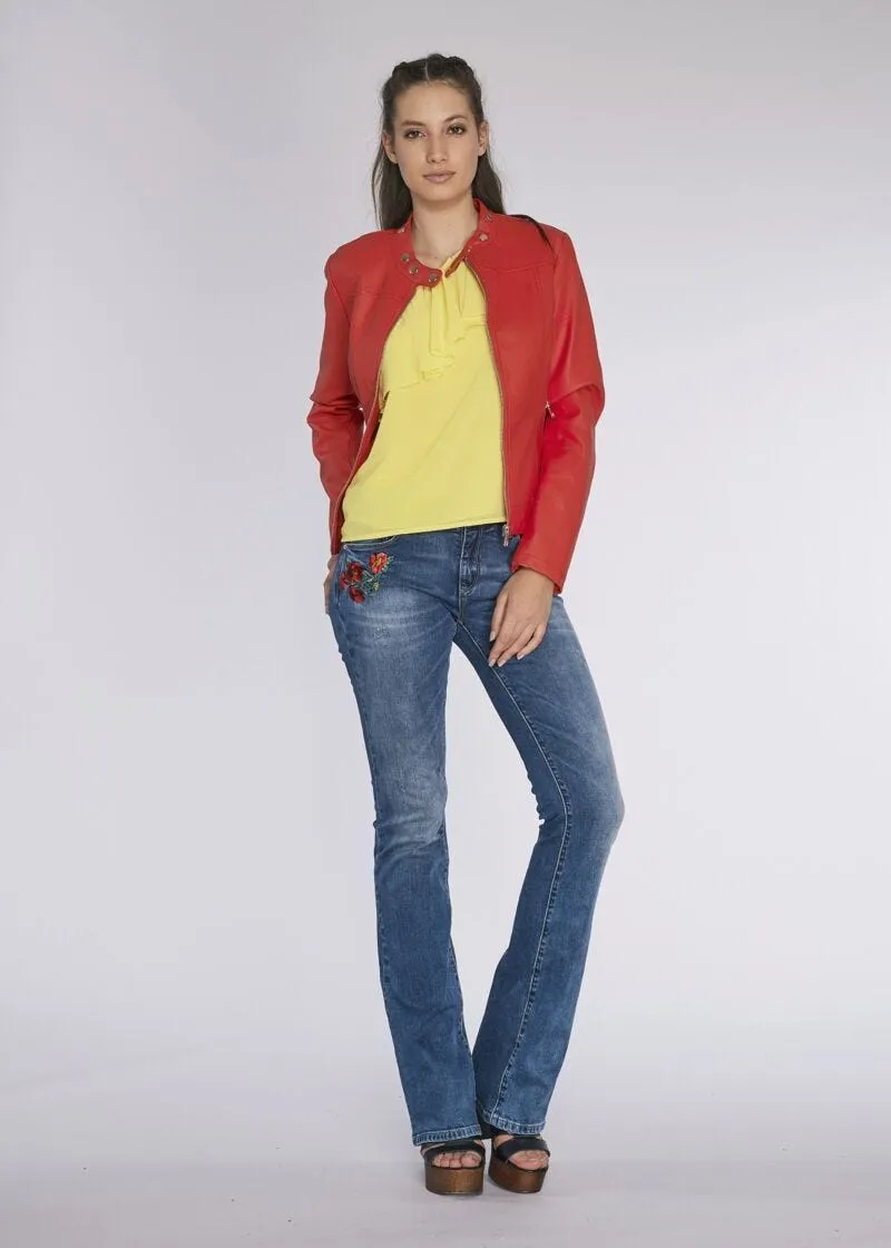 Jeans fit and flare con ricamo
