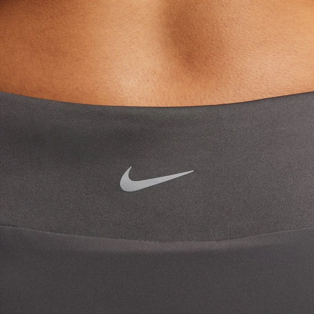 Nike Dri-FIT Bliss Mid-Rise per donna 2-in-1 Pantaloncini - FA23