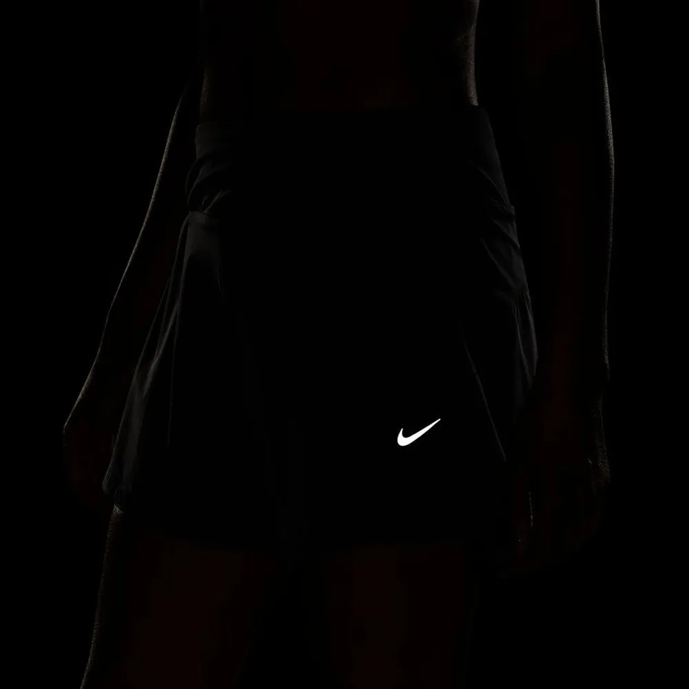Nike Dri-FIT Bliss Mid-Rise per donna 2-in-1 Pantaloncini - FA23
