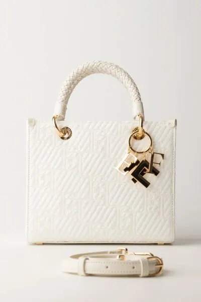 Shopper piccola in rafia con charms Avorio