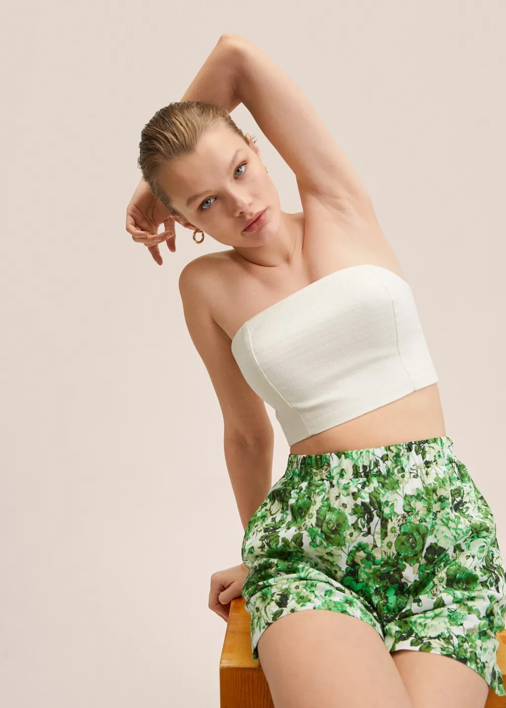 Short stampa floreale