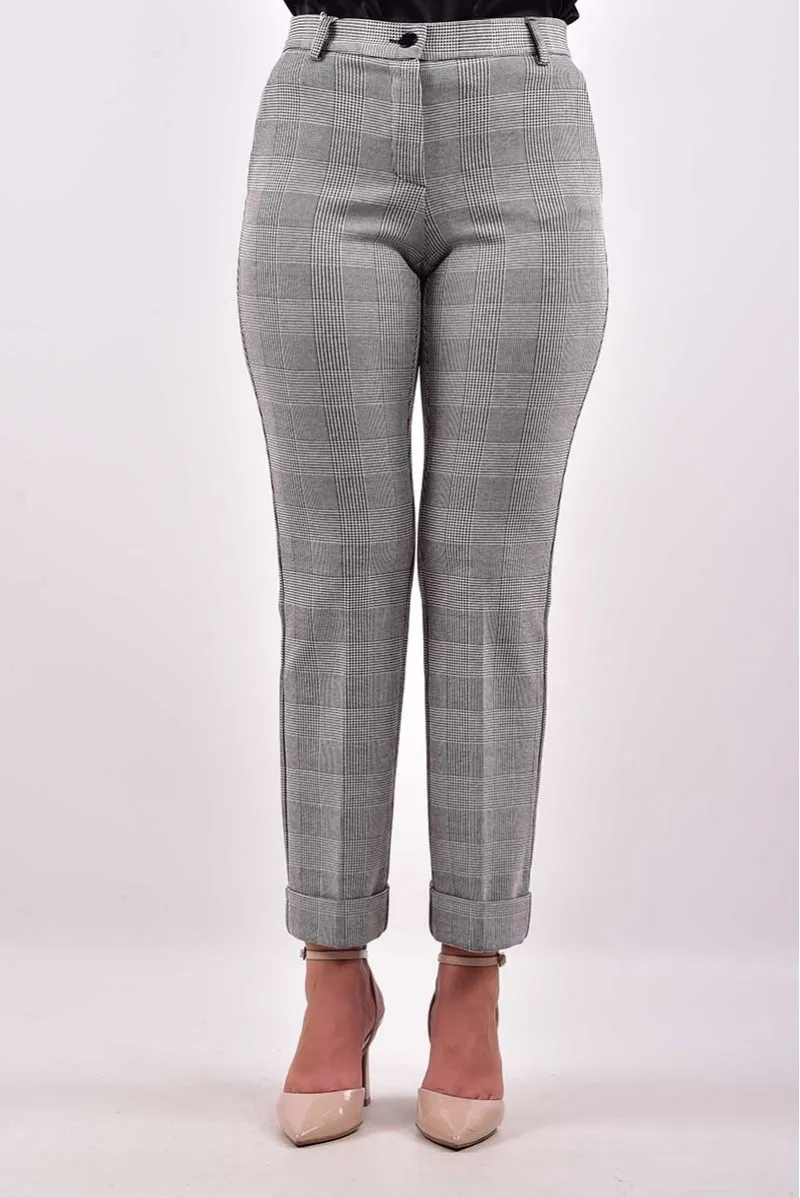 TEN WAYS TO BE PANTALONE CLASSICO